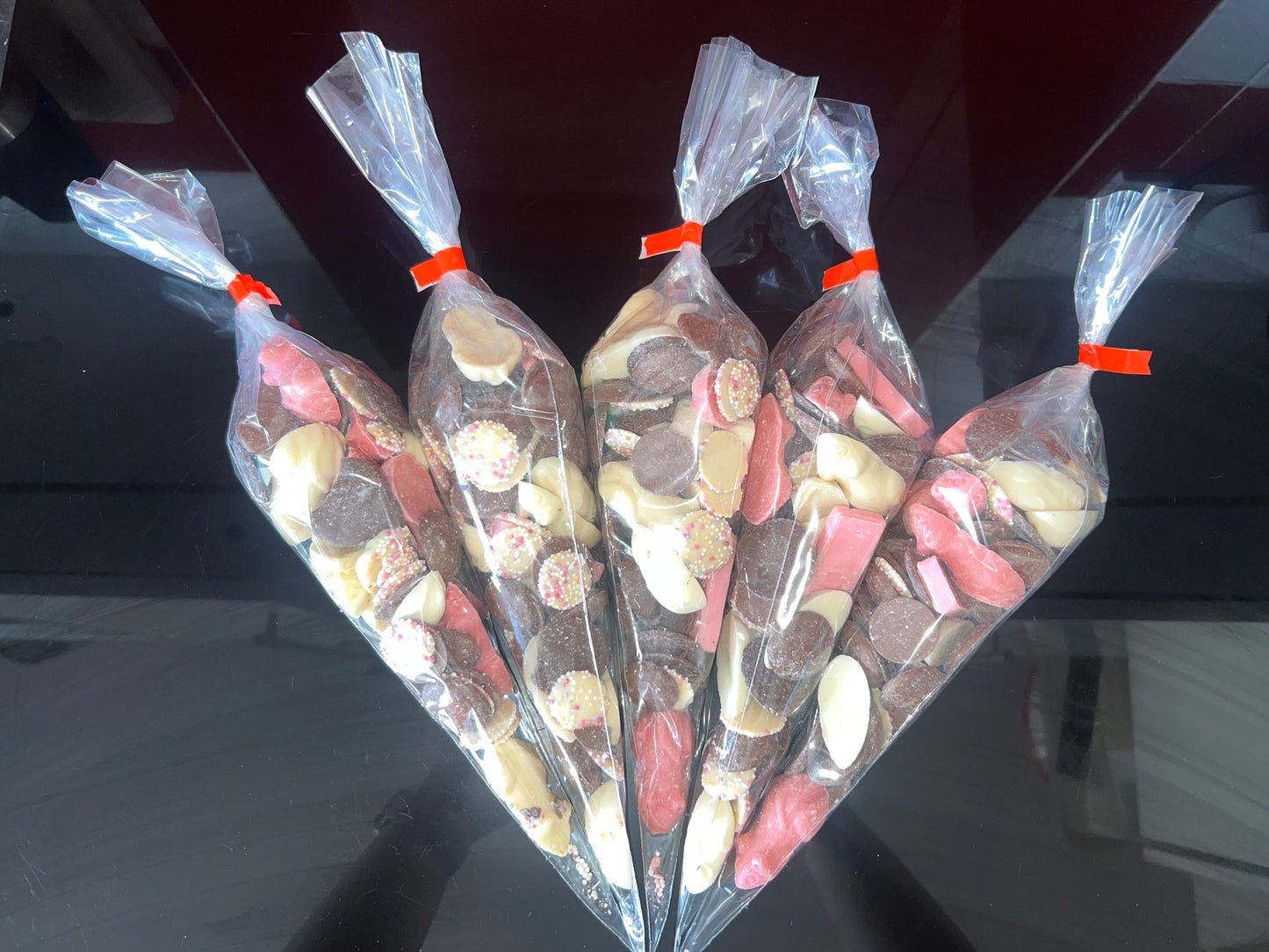Medium Cones